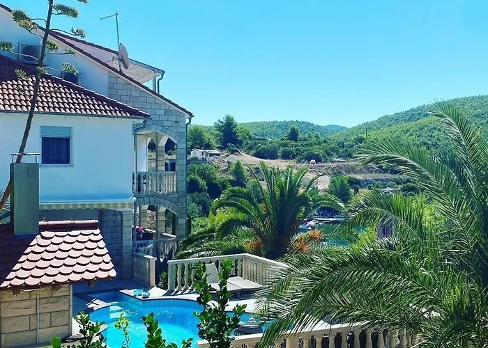 Seaside With A Swimming Pool Cove Pribinja, Hvar - 24171 Hvar Town