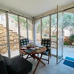 Apartman Seaside With A Swimming Pool Cove Pribinja, Hvar - 24171
