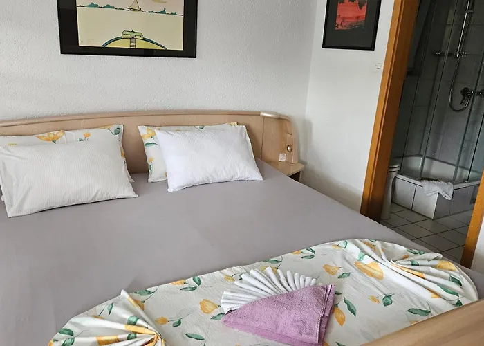 Apartamento Seaside With A Swimming Pool Cove Pribinja, Hvar - 24171 *