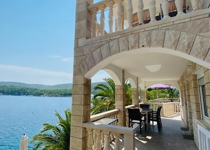 Apartamento Seaside With A Swimming Pool Cove Pribinja, Hvar - 24171 Hvar Town